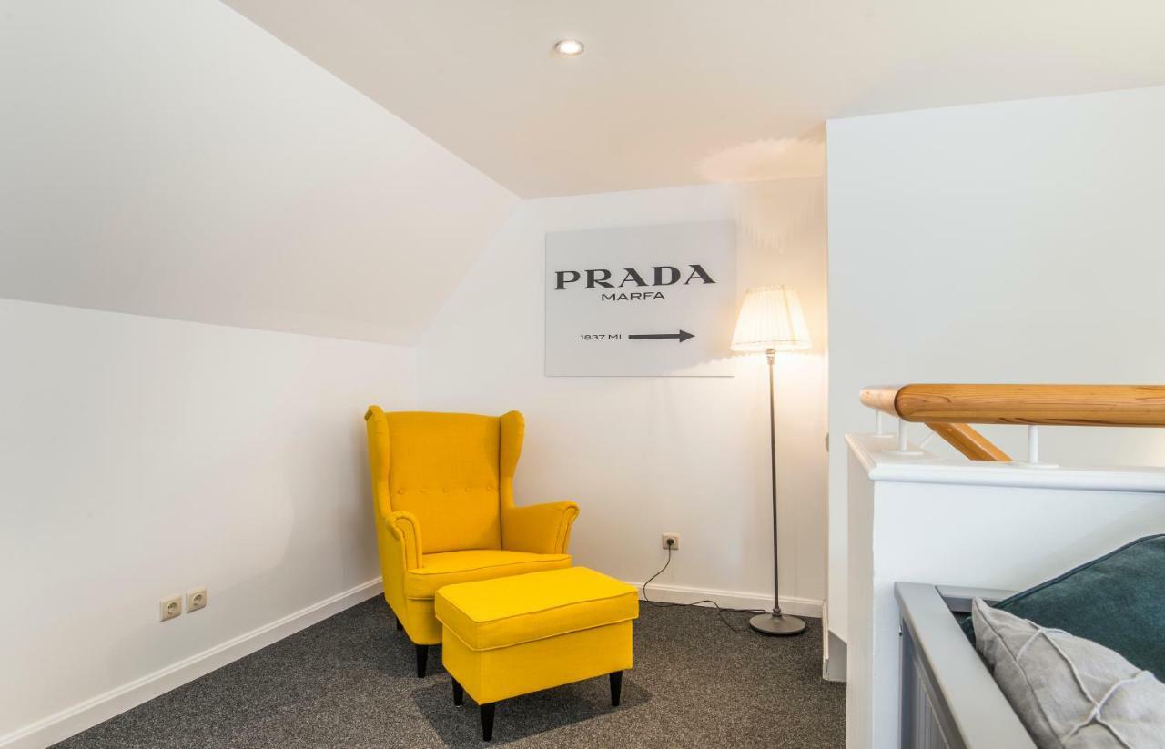 Powder Tower Apartment In Old Town Riga Exterior foto